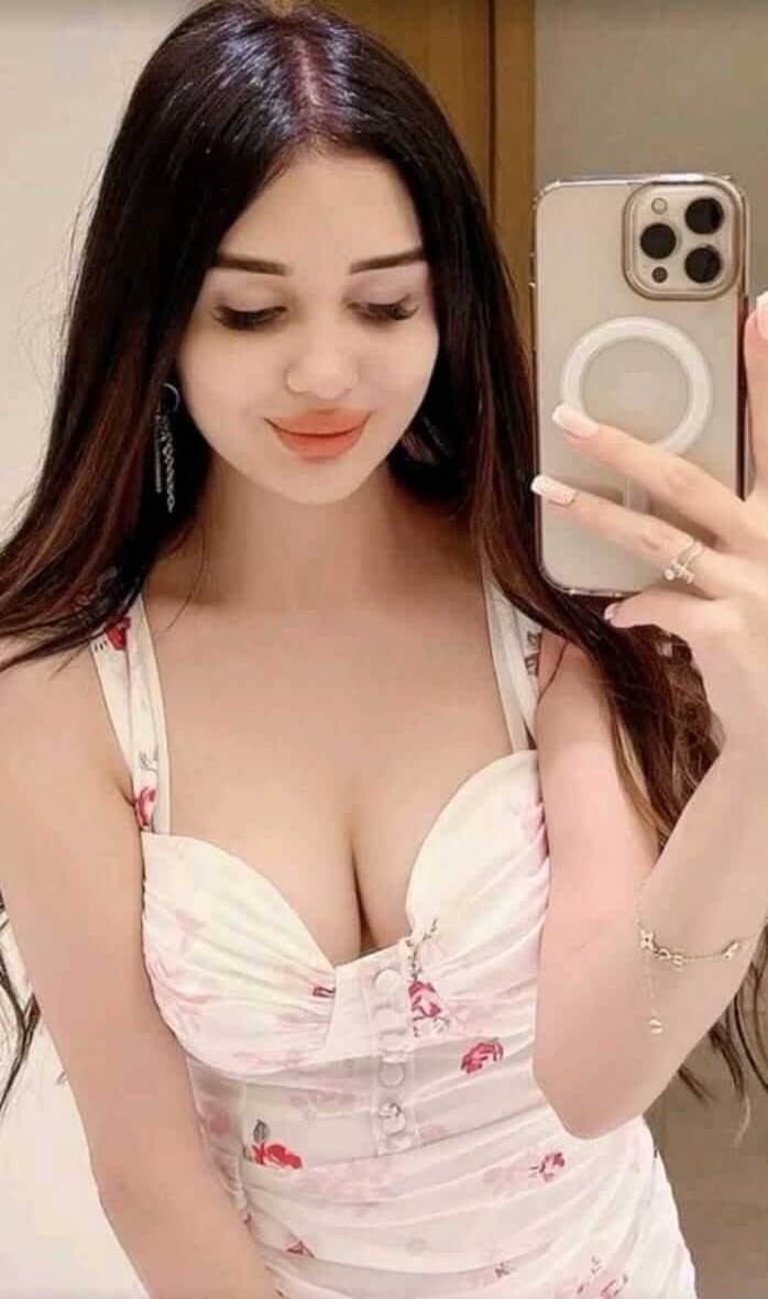 Avcılar Escort Bayan Nur İle Aşkın Kapılarını Aralayın